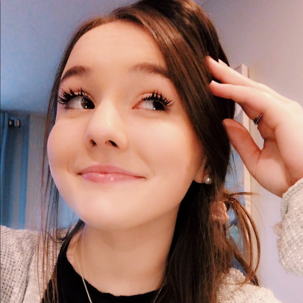 Meet your Posher, Allie